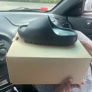Yeezy Slide Onyx